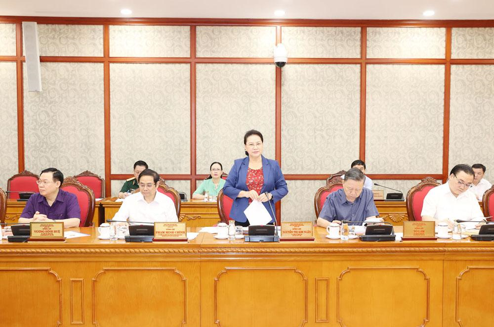 Description: Đồng chí Nguyễn Thị Kim Ngân, Ủy viên Bộ Chính trị, Chủ tịch Quốc hội chủ trì buổi làm việc&nbsp; (Ảnh: TTXVN)