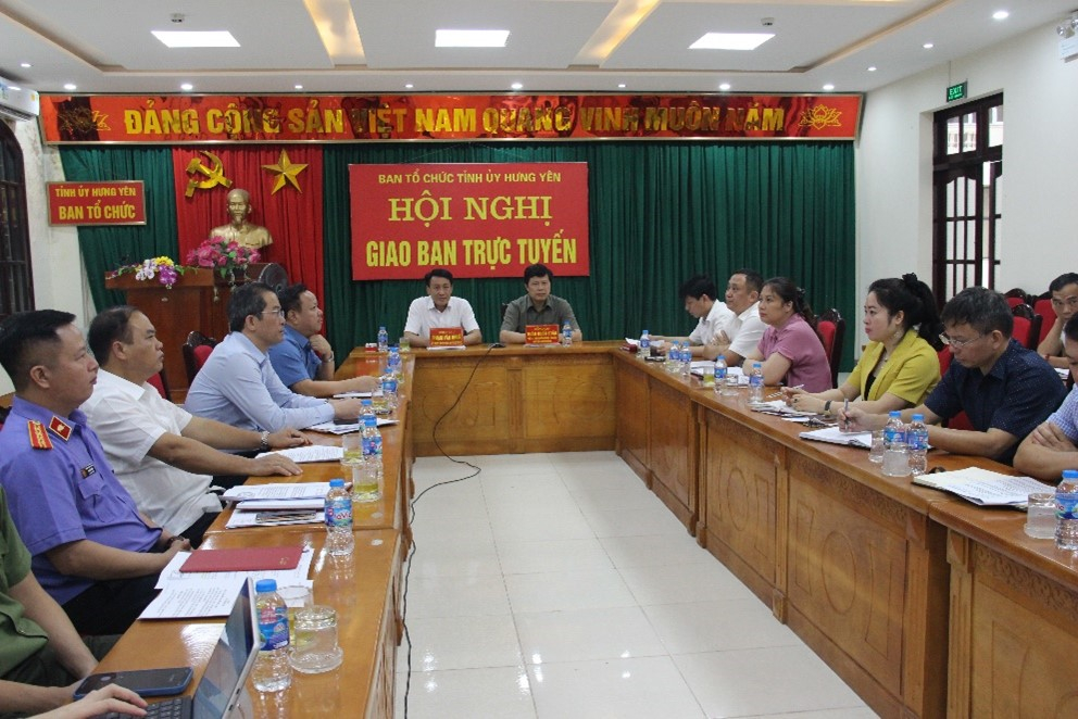 Góp ý vào dự thảo Quy định thẩm quyền và trách nhiệm của người đứng đầu trong việc tạm đình chỉ công tác đối với cán bộ cấp dưới trong trường hợp cần thiết hoặc khi có dấu hiệu vi phạm pháp luật