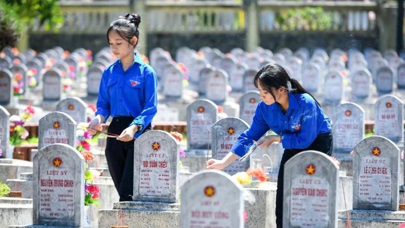 Thực hiện tốt chính sách với người có công