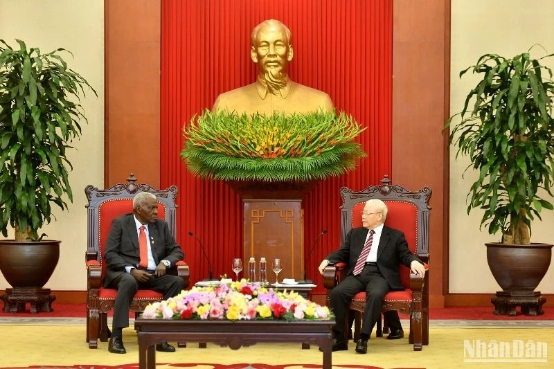 Tổng Bí thư Nguyễn Phú Trọng tiếp Đoàn đại biểu cấp cao Đảng, Nhà nước Cuba