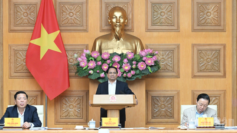 Đẩy nhanh tiến độ các công trình giao thông trọng điểm phục vụ lễ khởi công, khánh thành ngày 19/12 tới