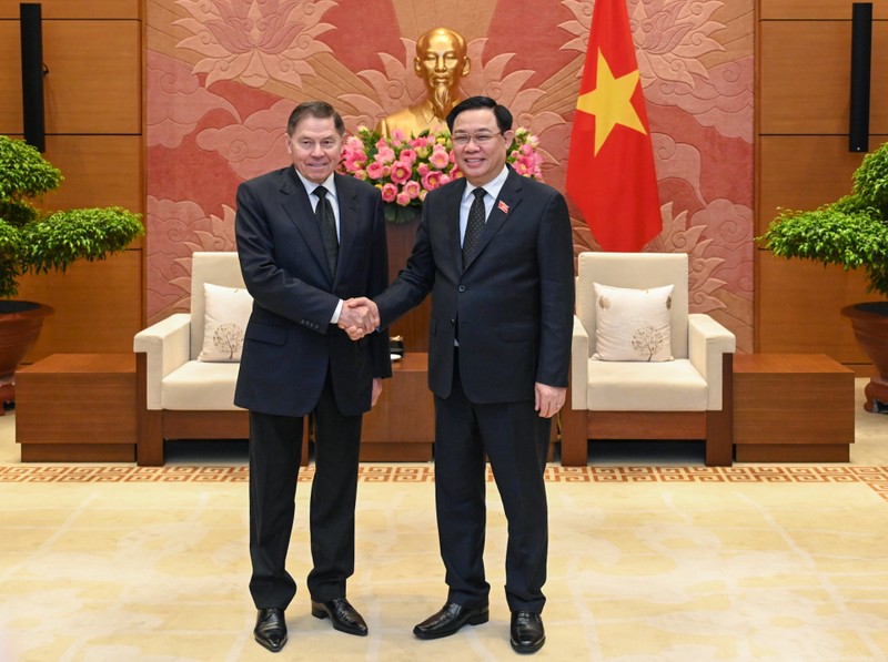 Việt Nam luôn coi trọng việc tăng cường, mở rộng quan hệ với LB Nga