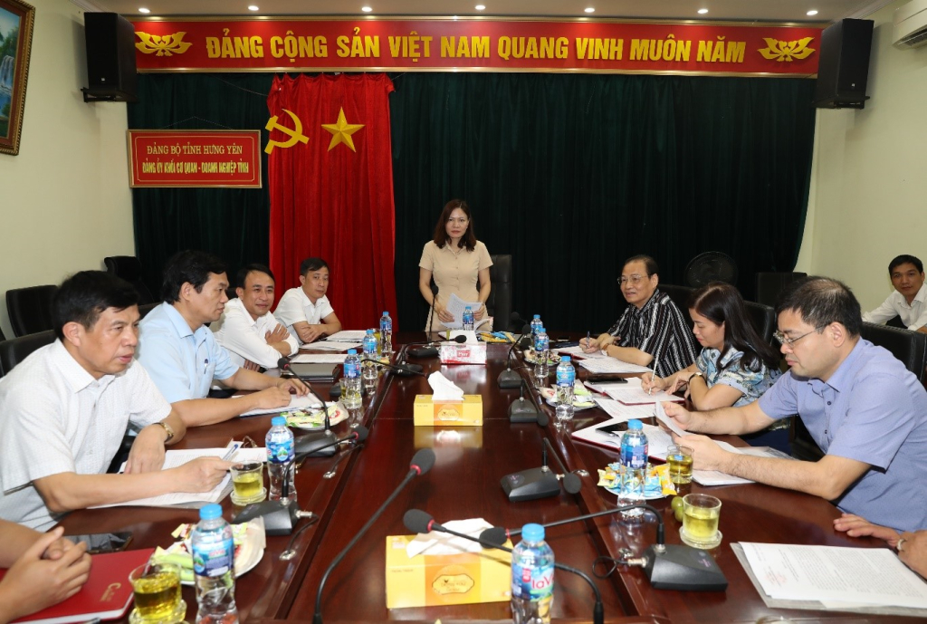 Đảng ủy Khối Cơ quan – Doanh nghiệp tỉnh: Sơ kết 6 tháng đầu năm về xây dựng tổ chức đảng, đoàn thể trong các đơn vị kinh tế tư nhân