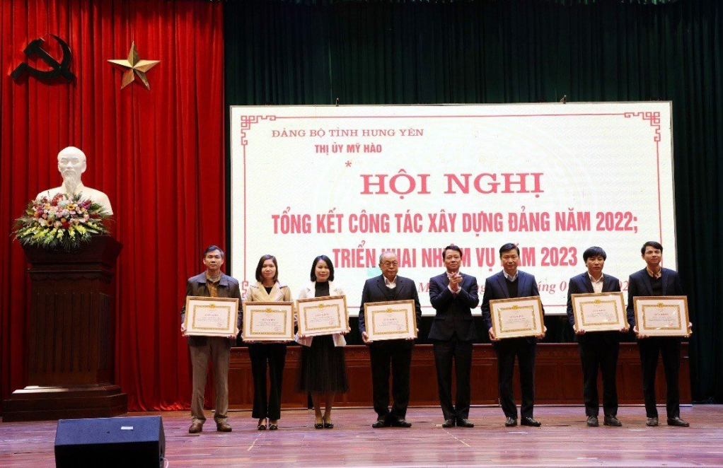 Kết quả sau nửa nhiệm kỳ thực hiện Nghị quyết Đại hội đại biểu Đảng bộ tỉnh lần thứ XIX: Thúc đẩy khát vọng phát triển