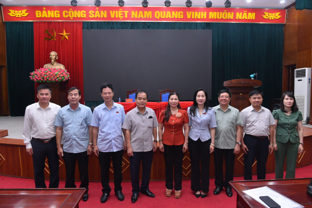 Đại biểu Quốc hội tỉnh tiếp xúc cử tri huyện Văn Giang