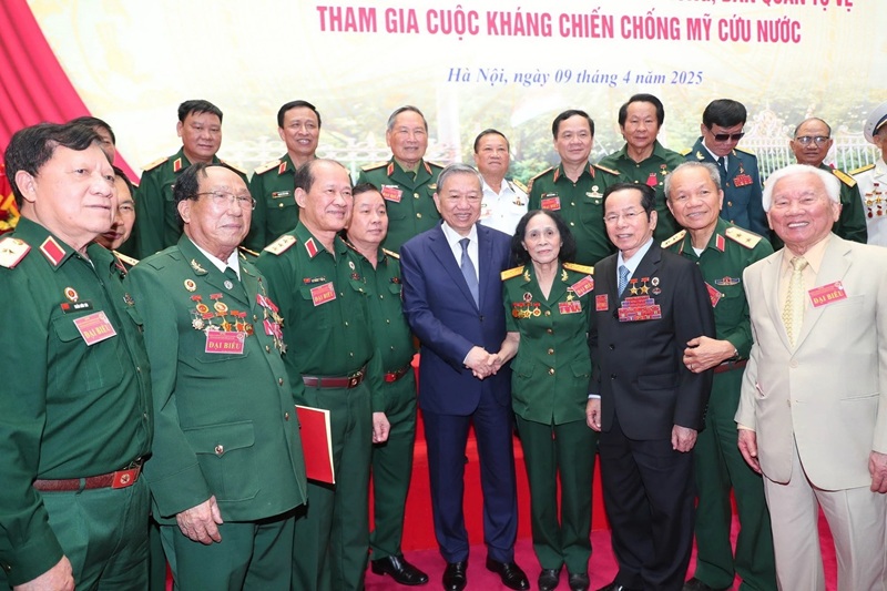 Phát biểu của Tổng Bí thư tại buổi gặp mặt cựu chiến binh, cựu thanh niên xung phong