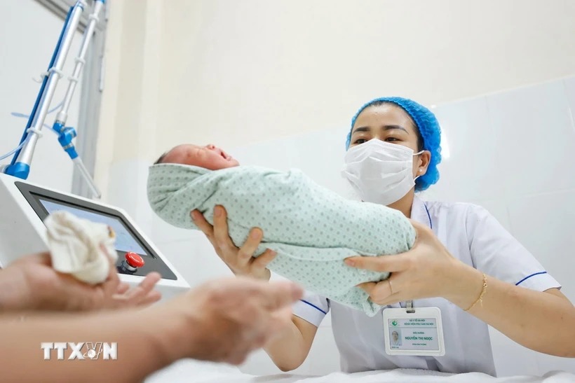 Cần có thêm nhiều chính sách hỗ trợ để duy trì mức sinh thay thế